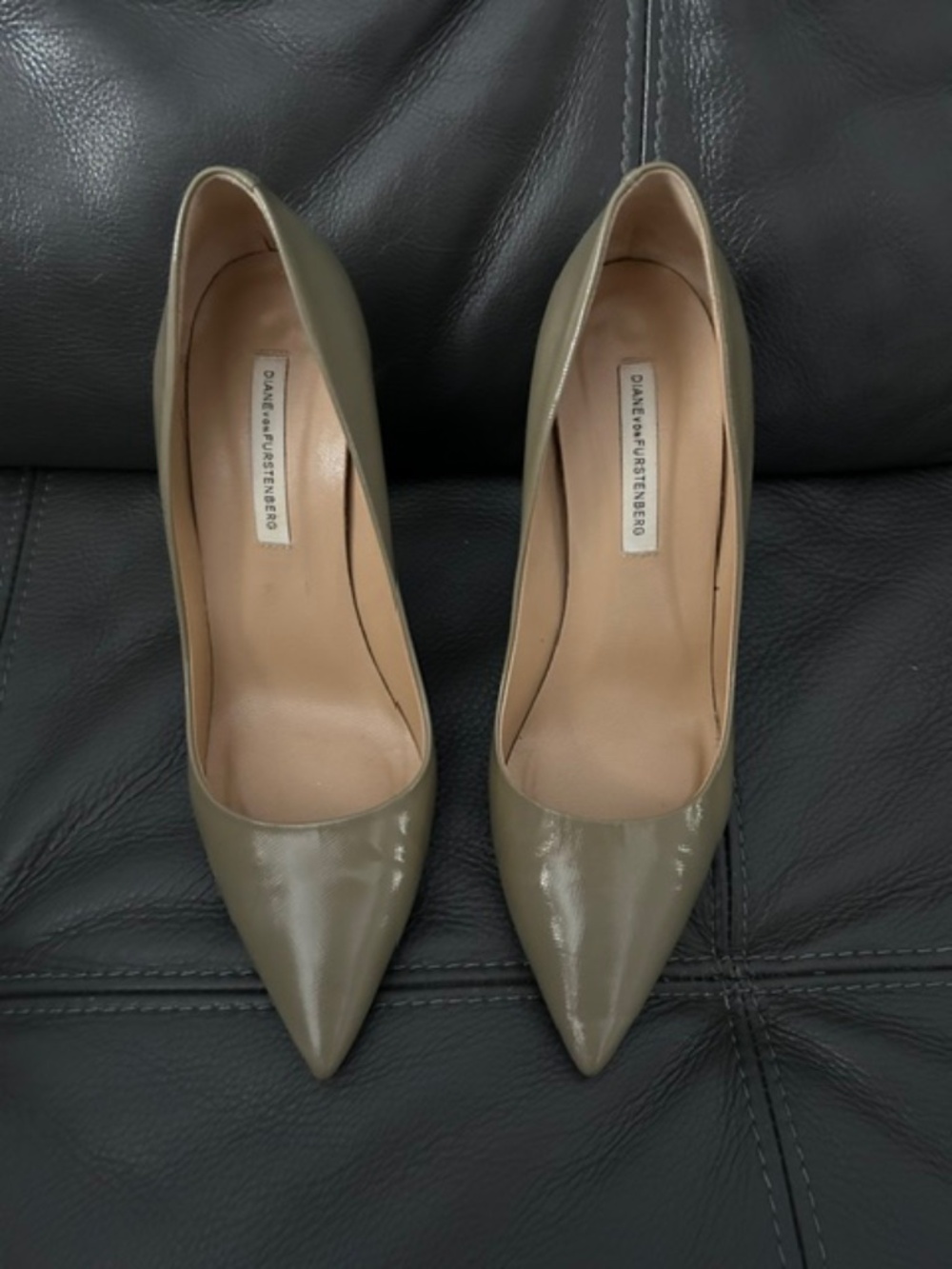 Diane Van  Furstenberg ,Women shoes , size 8,